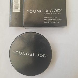 Brand new Youngblood natural loose mineral powder